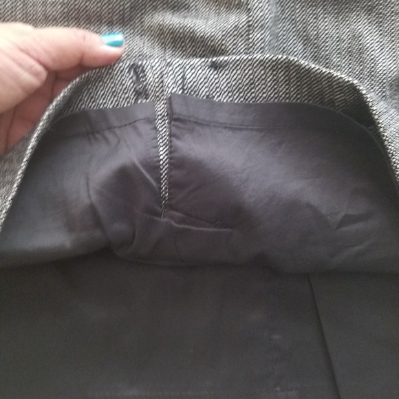 Banana Republic pencil skirt 2 - Picture 6 of 8